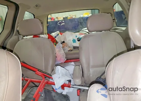 2002 Ford Windstar Sel z USA, uszkodzony, nr VIN 2FMDA534X2BA13068